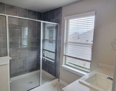 2533 Gaulding Street - Photo Thumbnail 19