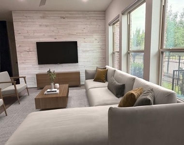 6683 Escondido Street - Photo Thumbnail 11