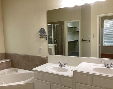 9120 Rose Court - Photo Thumbnail 13