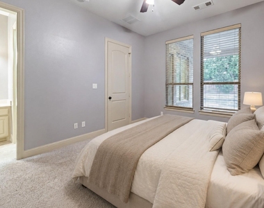 1516 Silverleaf Drive - Photo Thumbnail 22