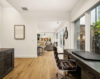 5133 Vickery Boulevard - Photo Thumbnail 4