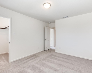 5516 Brownstone Lane - Photo Thumbnail 19