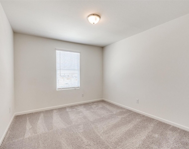 5516 Brownstone Lane - Photo Thumbnail 22