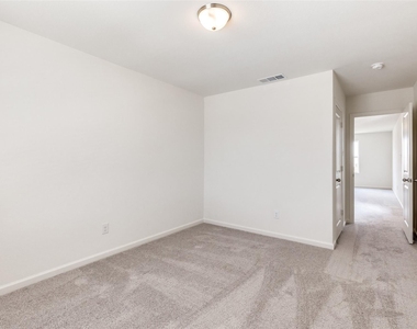 5516 Brownstone Lane - Photo Thumbnail 23