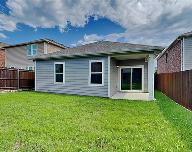 617 Colgate Circle - Photo Thumbnail 14