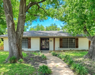 4049 Alicante Avenue - Photo Thumbnail 22