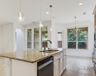 8272 Haltered Horse Lane - Photo Thumbnail 15