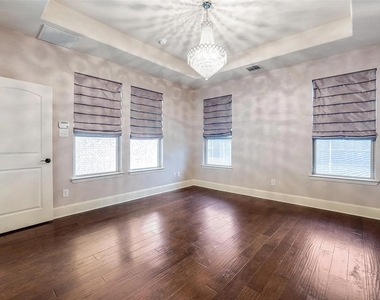 13086 Early Wood Drive - Photo Thumbnail 3