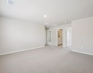 525 Blanton Street - Photo Thumbnail 30