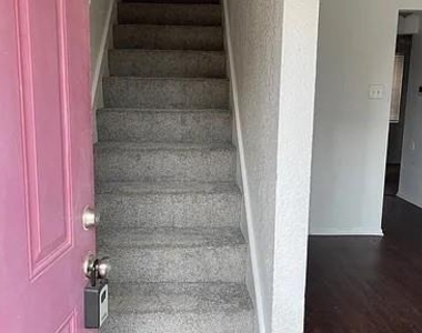 3072 W Sycamore Circle - Photo Thumbnail 10