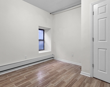 200 West 119th Street - Photo Thumbnail 6