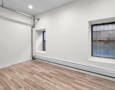 200 West 119th Street - Photo Thumbnail 7
