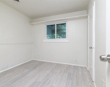 4400 Jane Anne Street - Photo Thumbnail 27