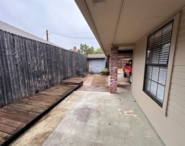 4707 Sausalito Drive - Photo Thumbnail 21