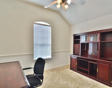 12420 Grey Twig Drive - Photo Thumbnail 31