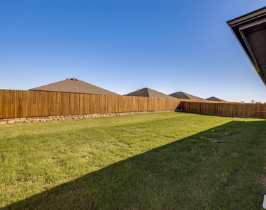 410 White Willow Drive - Photo Thumbnail 19