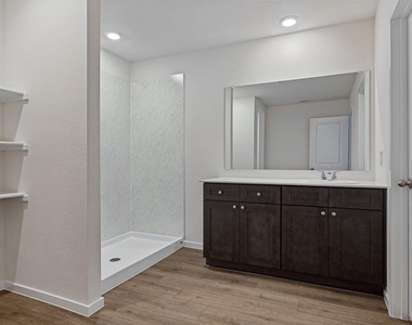410 White Willow Drive - Photo Thumbnail 15