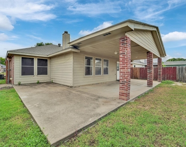 321 Dakota Drive - Photo Thumbnail 22