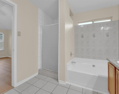 321 Dakota Drive - Photo Thumbnail 19