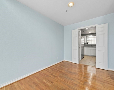 3100 Cole Avenue - Photo Thumbnail 9