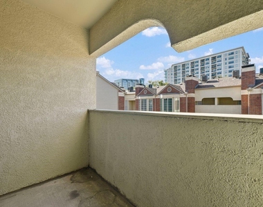 3100 Cole Avenue - Photo Thumbnail 28