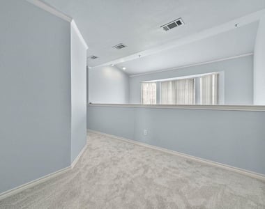 3100 Cole Avenue - Photo Thumbnail 25