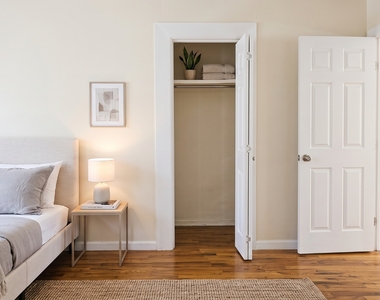 470 West 166th Street - Photo Thumbnail 4