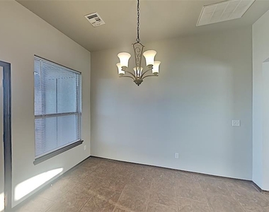 3204 Sahoma Trail - Photo Thumbnail 7