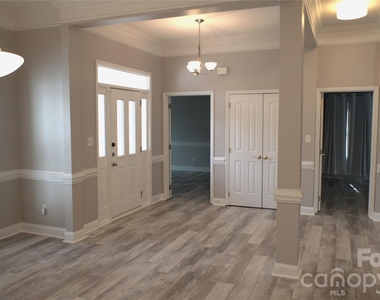 10442 Chelsea Bay Drive - Photo Thumbnail 8