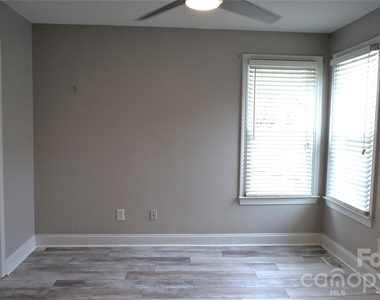 10442 Chelsea Bay Drive - Photo Thumbnail 20