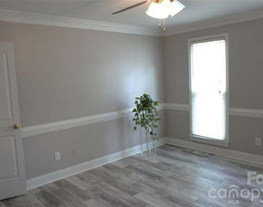 10442 Chelsea Bay Drive - Photo Thumbnail 10