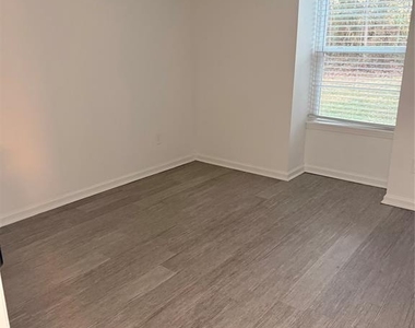 9401 Old Concord Road - Photo Thumbnail 5