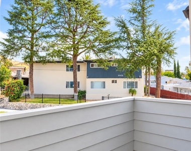 2500 Hermosa Ave - Photo Thumbnail 9