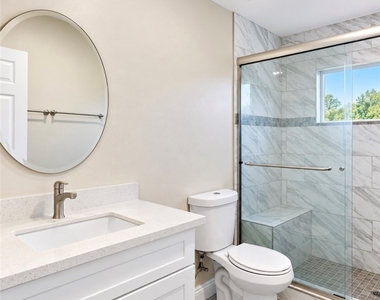 2500 Hermosa Ave - Photo Thumbnail 5