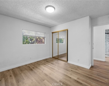 11855 Ramona - Photo Thumbnail 18