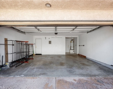 11855 Ramona - Photo Thumbnail 26