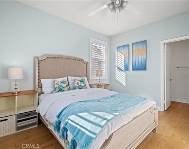 19366 Fortune Place - Photo Thumbnail 34