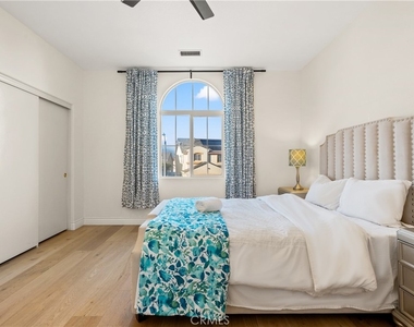19366 Fortune Place - Photo Thumbnail 52