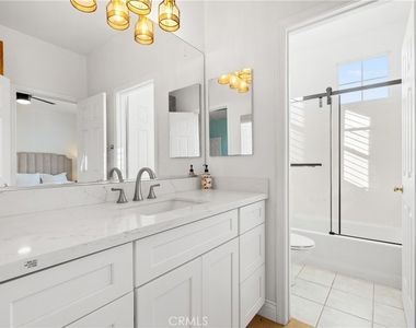 19366 Fortune Place - Photo Thumbnail 49