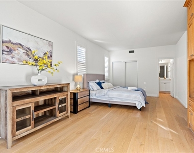19366 Fortune Place - Photo Thumbnail 21