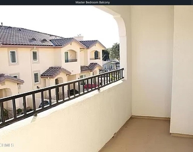 343 Newbury Vista Lane - Photo Thumbnail 11