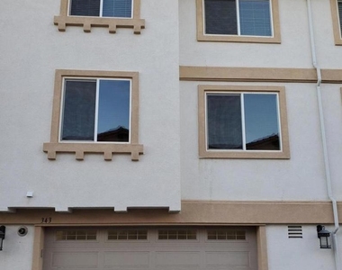 343 Newbury Vista Lane - Photo Thumbnail 21