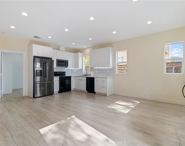 13564 Polk Street - Photo Thumbnail 2