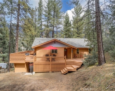 2300 Cypress - Photo Thumbnail 23