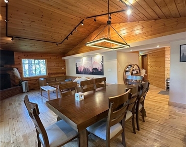2300 Cypress - Photo Thumbnail 6