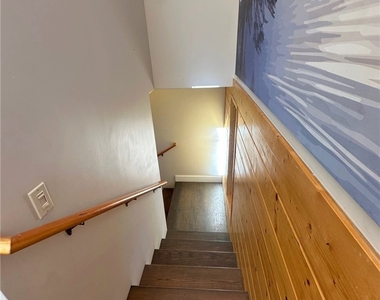 2300 Cypress - Photo Thumbnail 9