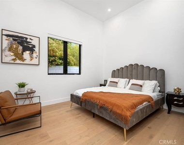 4952 Haskell Avenue - Photo Thumbnail 21