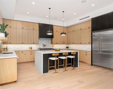 4952 Haskell Avenue - Photo Thumbnail 1