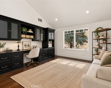 24305 Bridle Trail - Photo Thumbnail 19
