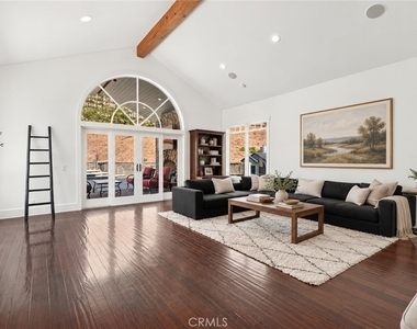 24305 Bridle Trail - Photo Thumbnail 7